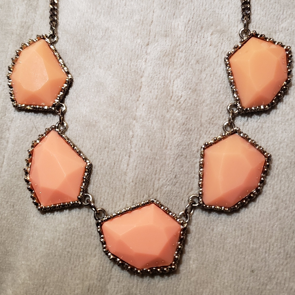 Accessorize 21" coral resin statement necklace